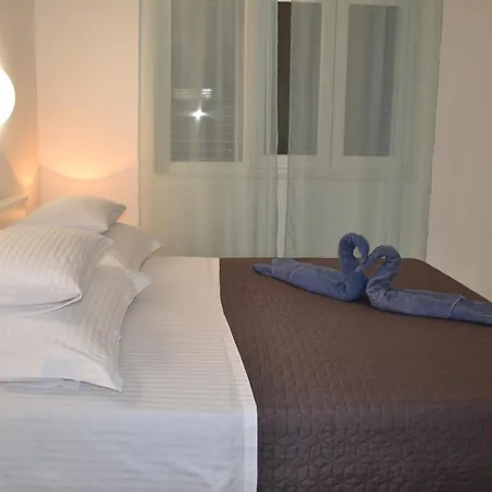 Corto Maltese Apartman *